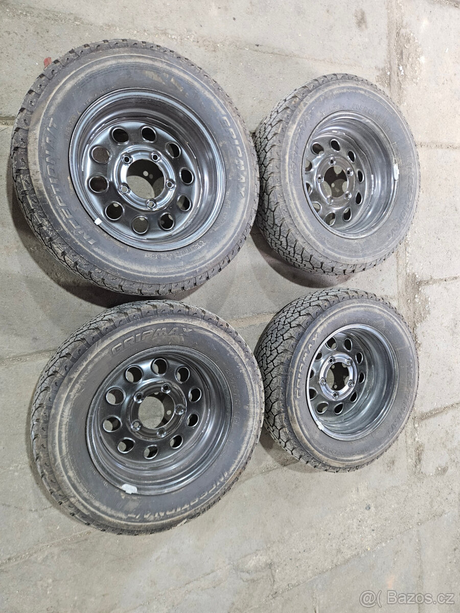 Nová sada disku 5x139,7mm s pneu 205/70/15 - Jimny - 4