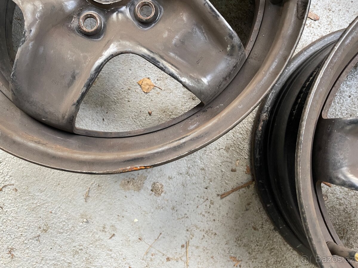 4x plechový disk - 4