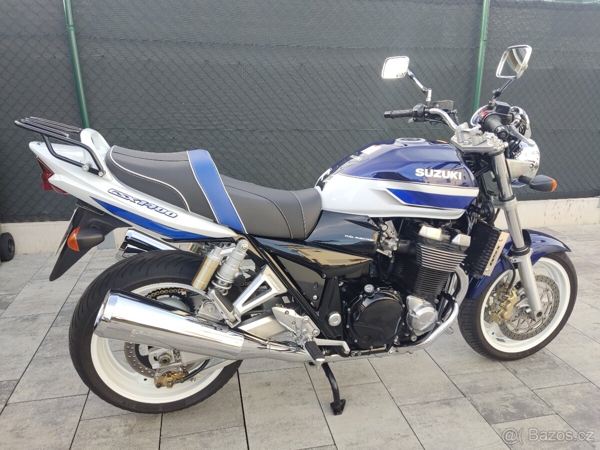 Suzuki GSX 1400 - 4