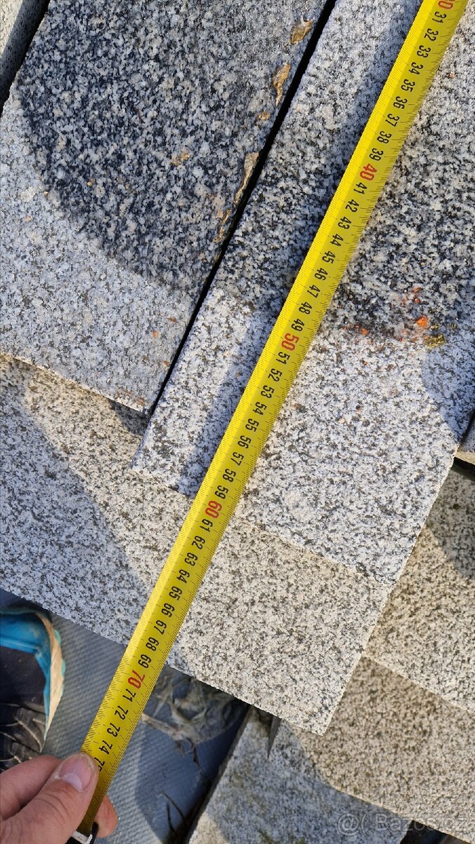 Zbytky kamenné dlažby - 4