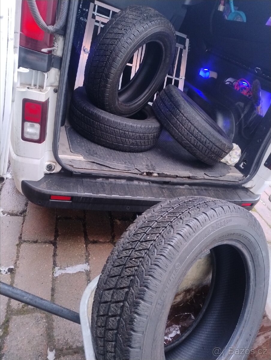 205/65R16C zimní - 4