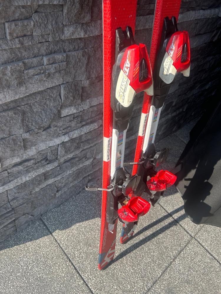 Prodám lyže Atomic Redster 140cm - 4
