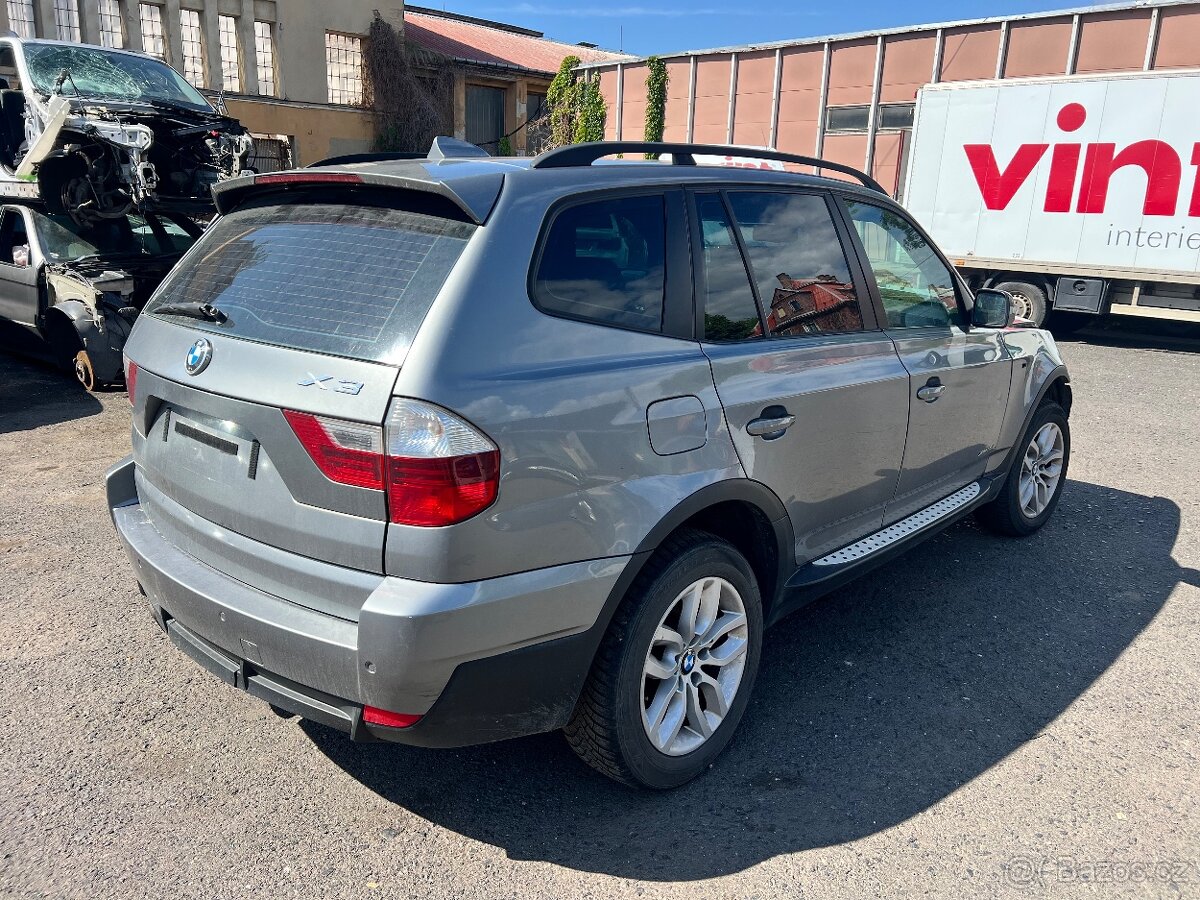 Bmw x3 e83 2.0d 130kw facelift Spacegrau na díly - 4
