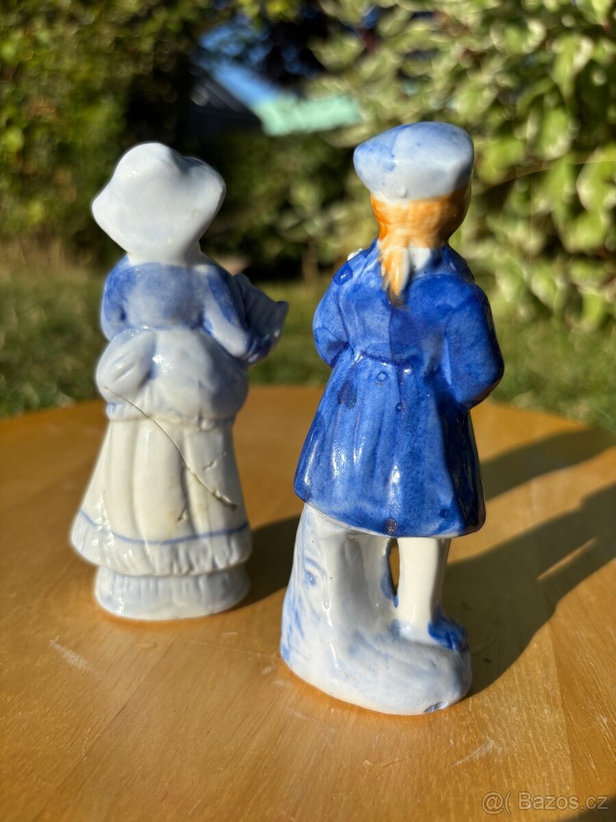 Porcelánové figurky – pár v lidovém oděvu - 4