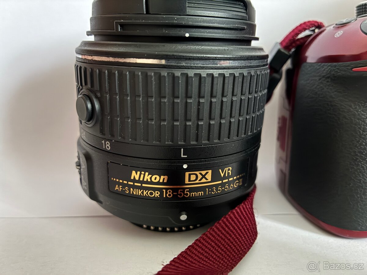 Nikon D3200 (Červený) Set s VR Objektivem a Brašnou Lowepro - 4