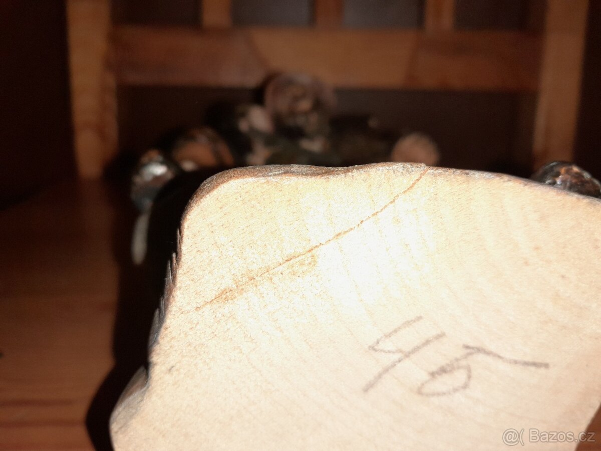 Soška myslivec lov lovec hon dřevo (1025D) - 4