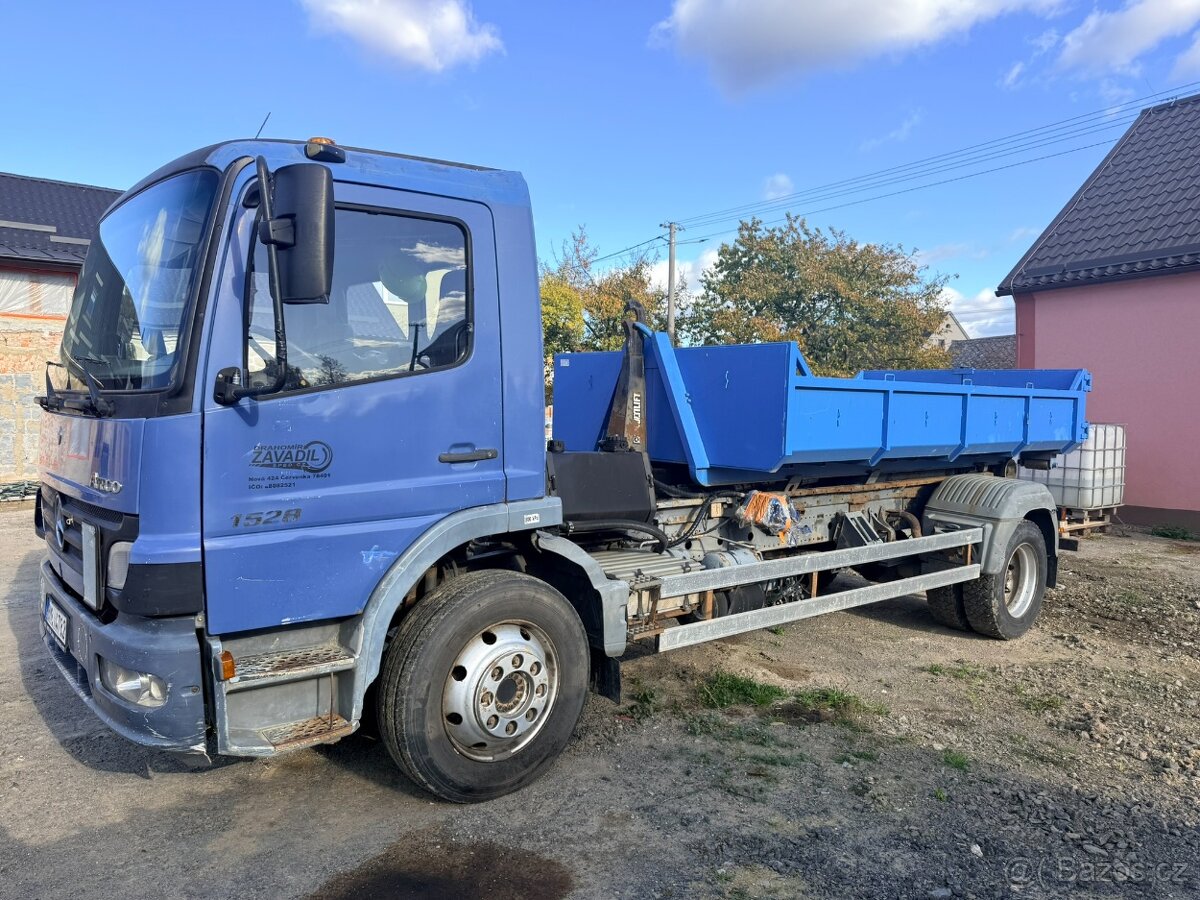 Mercedes Atego 1528 nosič kontejnérů - 4