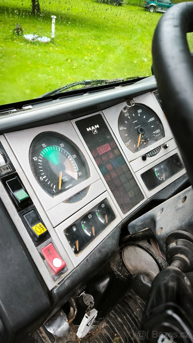 Nosič kontejnerů MAN l2000 - 4