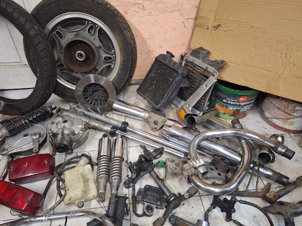 díly Honda CX 500 CX500 - 4