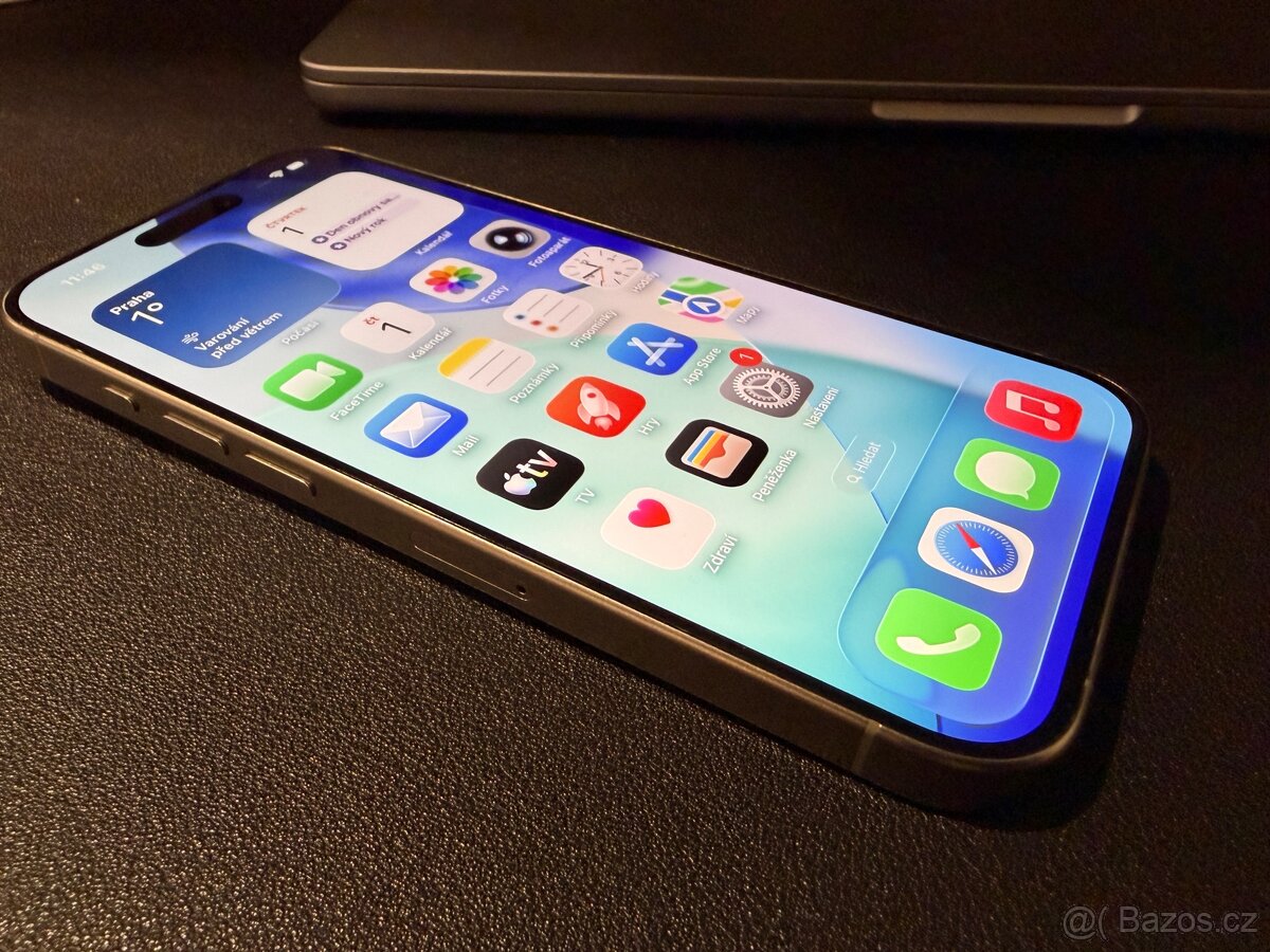 Apple iPhone 15 Pro - 4