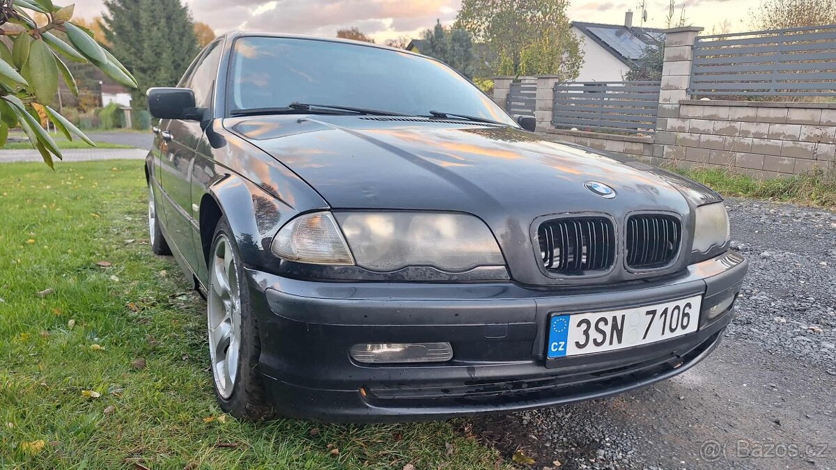 BMW E46 330xi 170kW manuál - 4