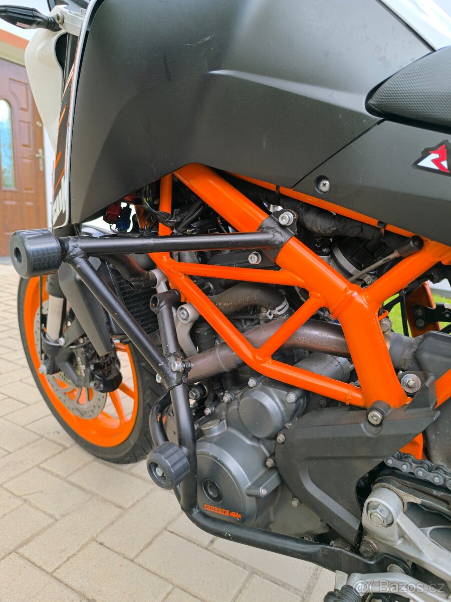 KTM DUKE 390 - 4