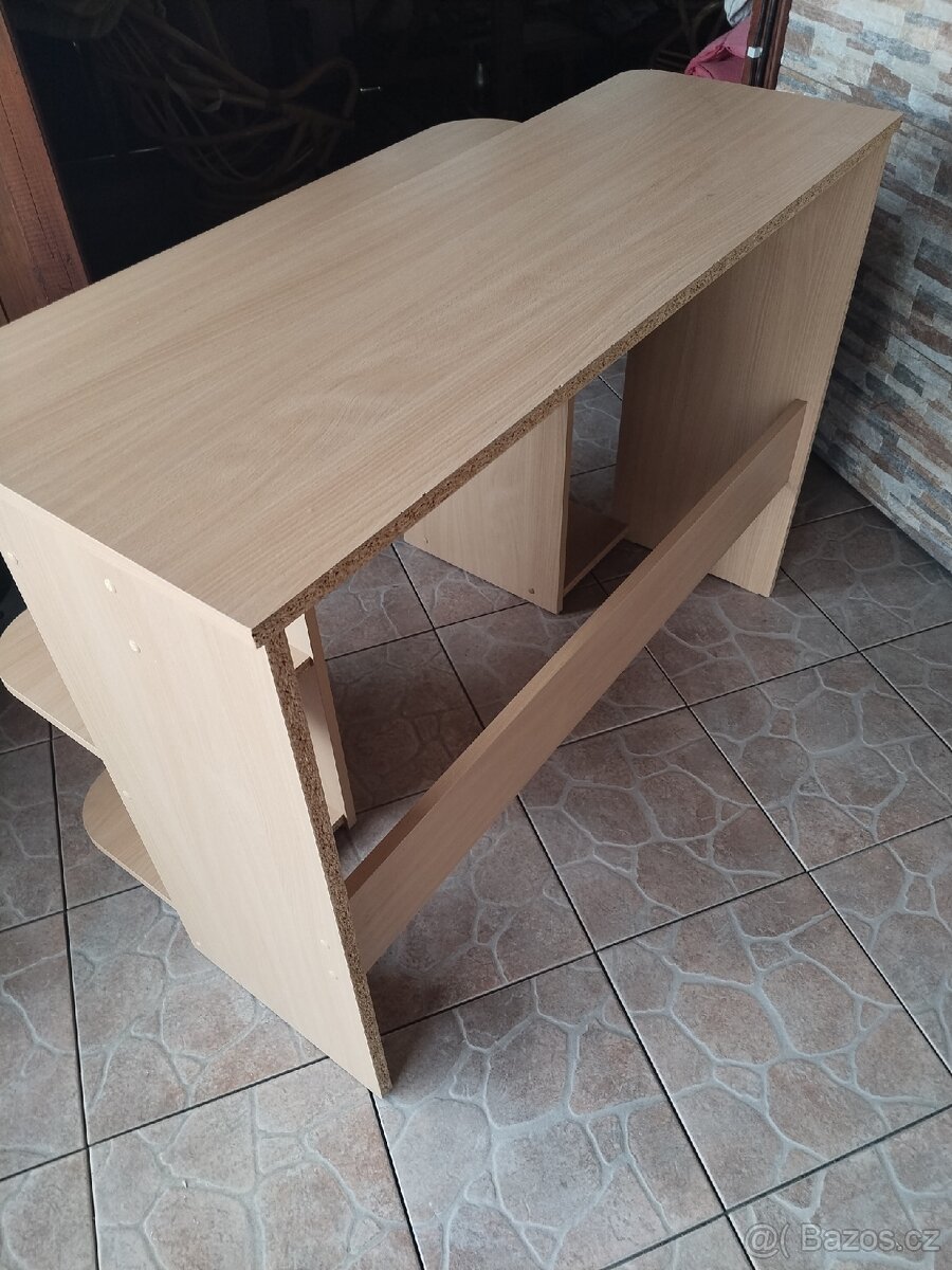 Psací stůl / PC stůl - 4