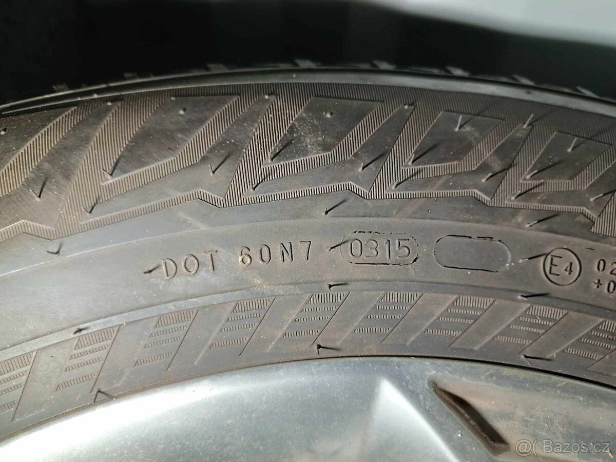 Toyota Land cruiser 100 200 kompletní sada Alu 18"