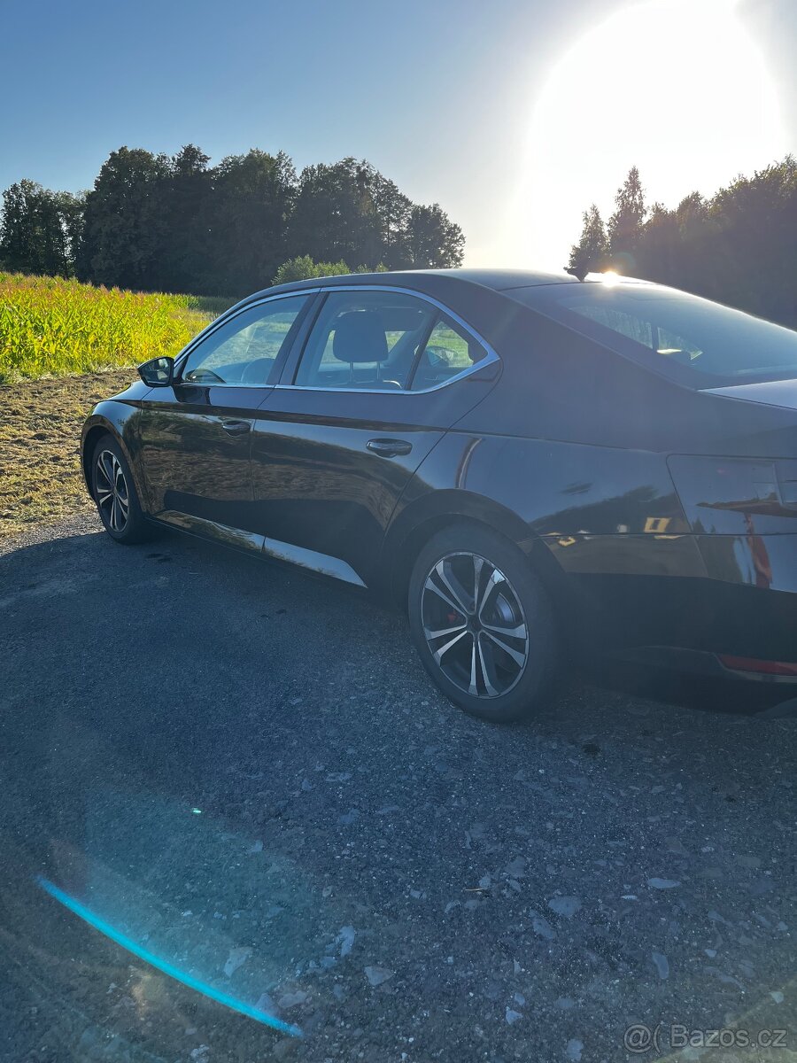 Prodám Škoda Superb iii - 4