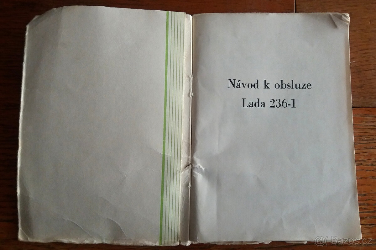 Prodám pozůstalost po švadleně - knoflíky, látky, šicí stroj - 4