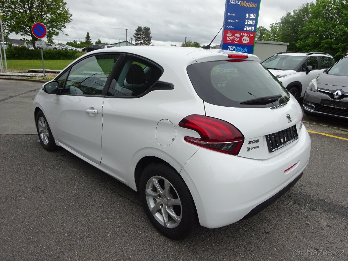 Peugeot 208 1,6 HDI - 4
