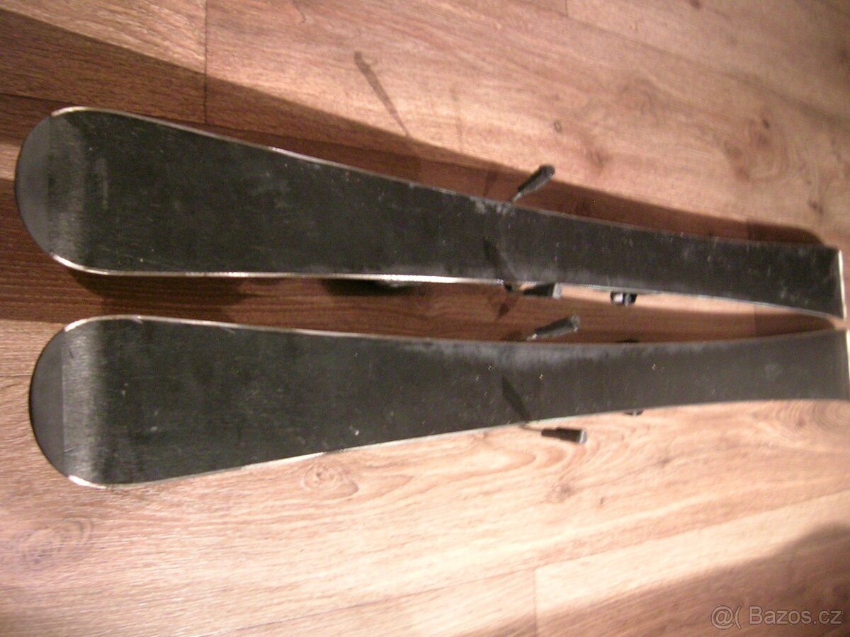 Dětské carvingové lyže Head Supershape 127 cm - 4