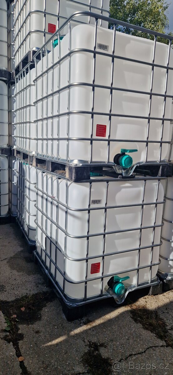 Zásobník 1.000 L - stavba - zahrada - kontejner - dešťovka - 4