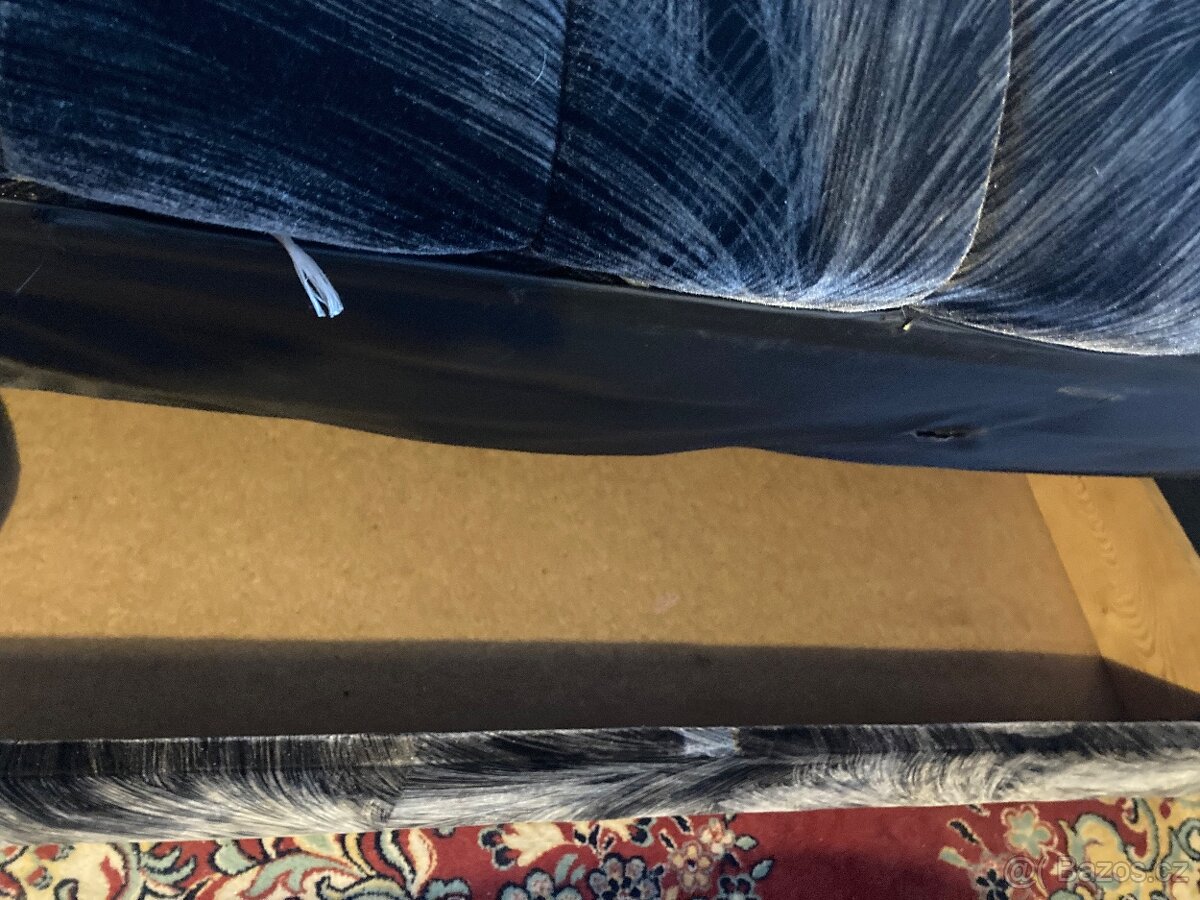 Daruji rozkládací gauč za odvoz - 4