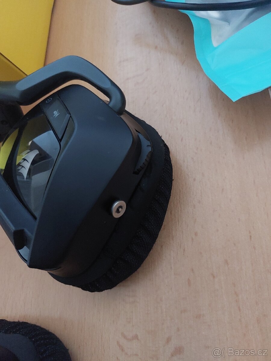 Herní Bezdrátová sluchátka Corsair Void Elite Wireless RGB - 4