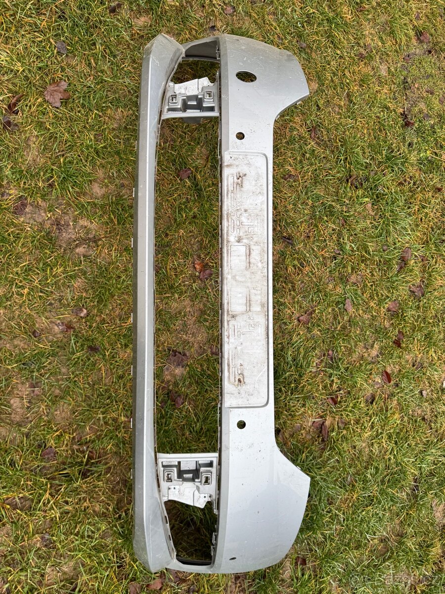 Škoda Fabia 3 přední nárazník - 4