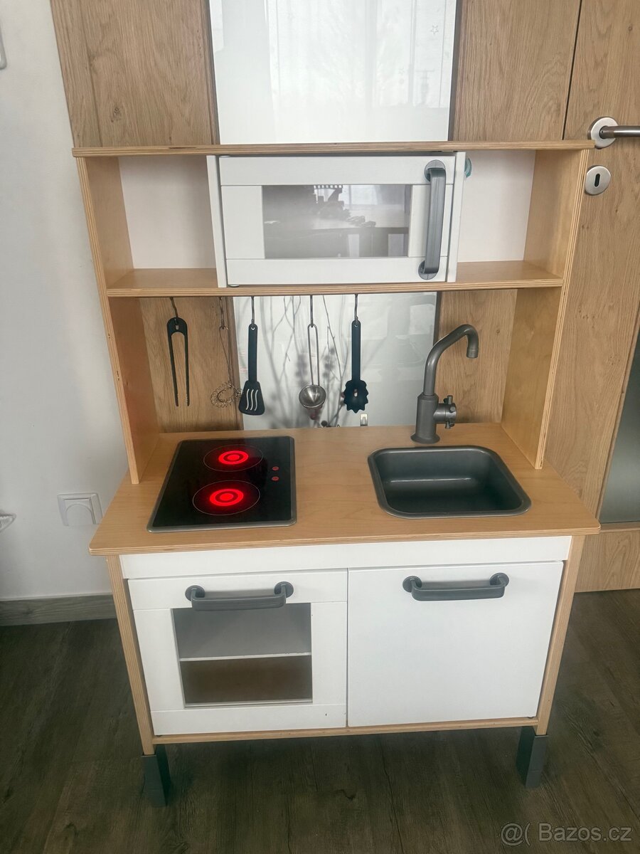 Dětaká kuchyňka IKEA - 4