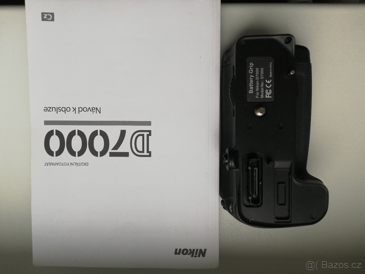 Nikon D7000, originální balení a příslušenství - 4