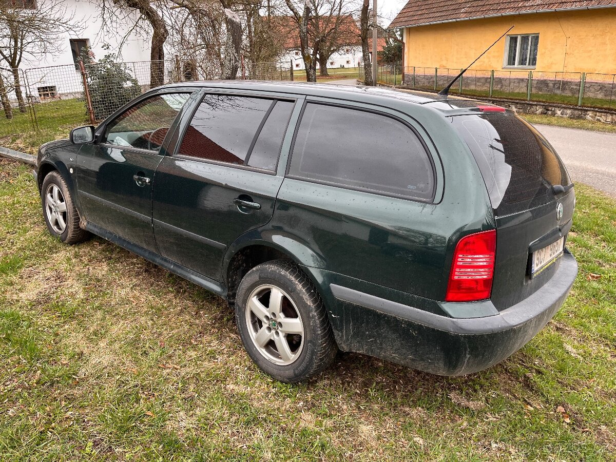 Škoda Octavia 1 2.0MPI - 4