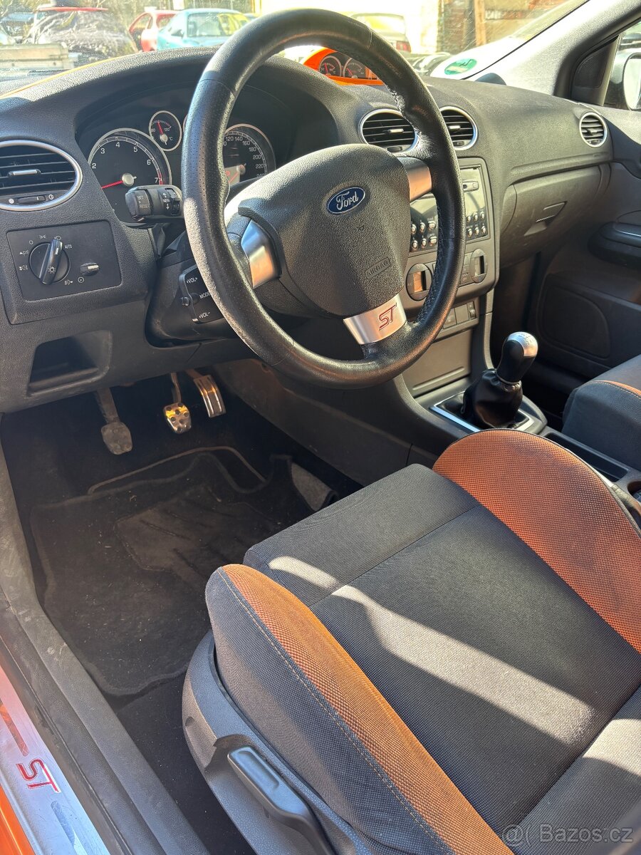 Prodám Ford Focus ST225 - 4