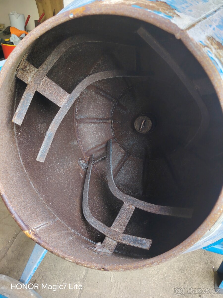Míchačka na beton - 4