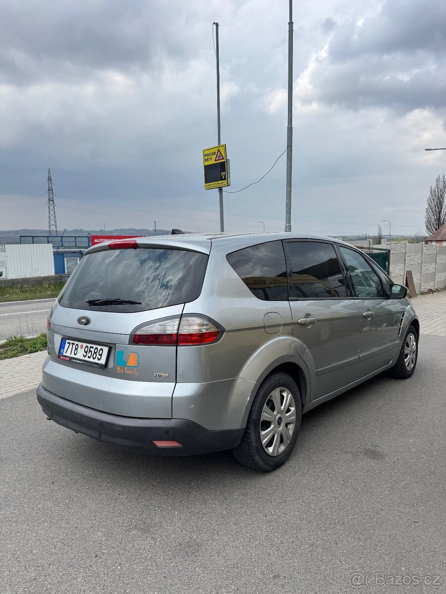 Ford S-max 2.0 TDCi 103kW - 4
