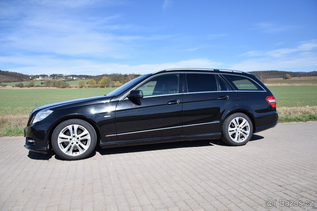 Mercedes Benz E350 4matic 3.0 V6 - 4