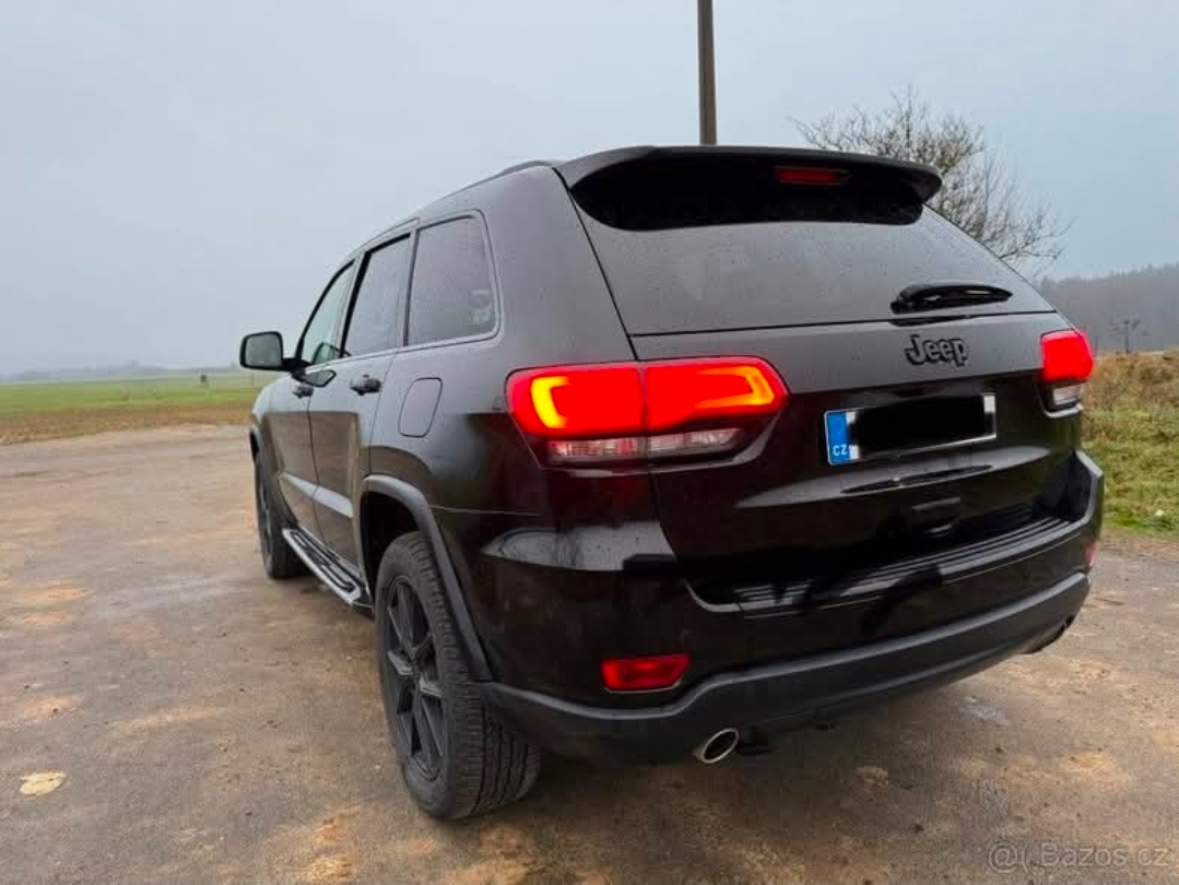 Jeep Grand Cherokee - 4
