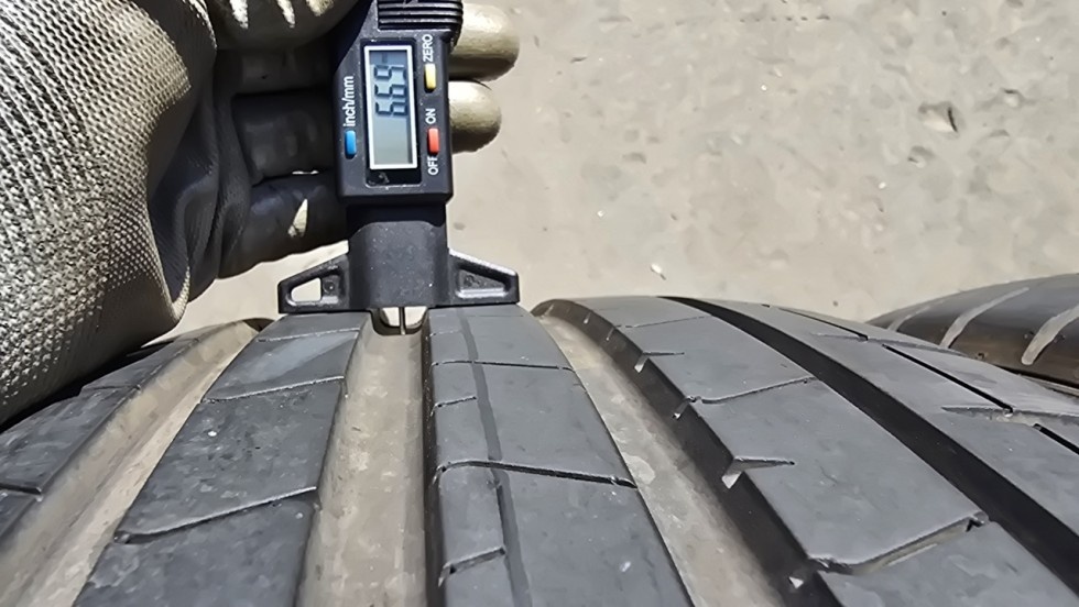 Letní pneu 235/50/20 Pirelli - 4