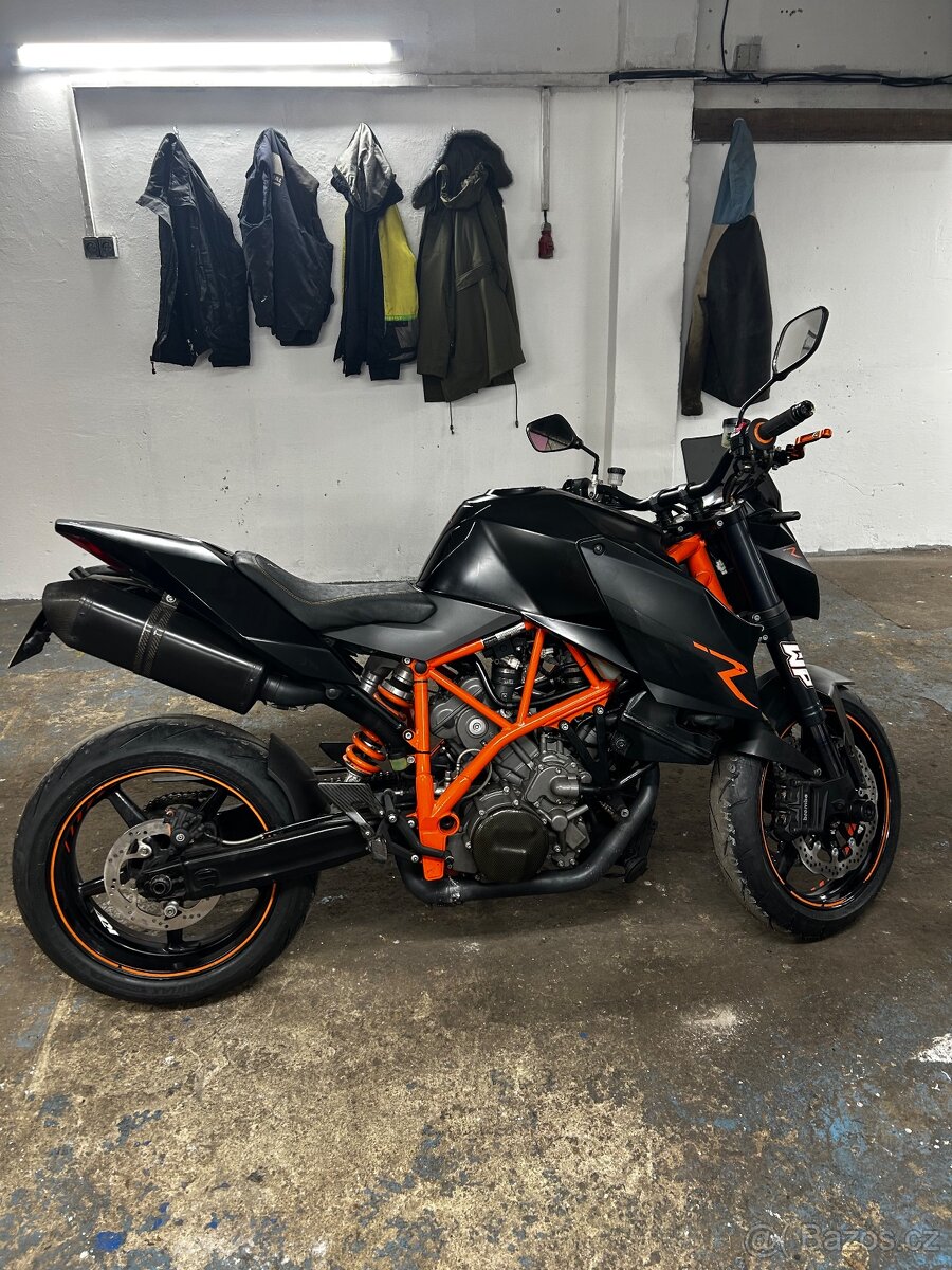 KTM-SuperDuke990R - 4