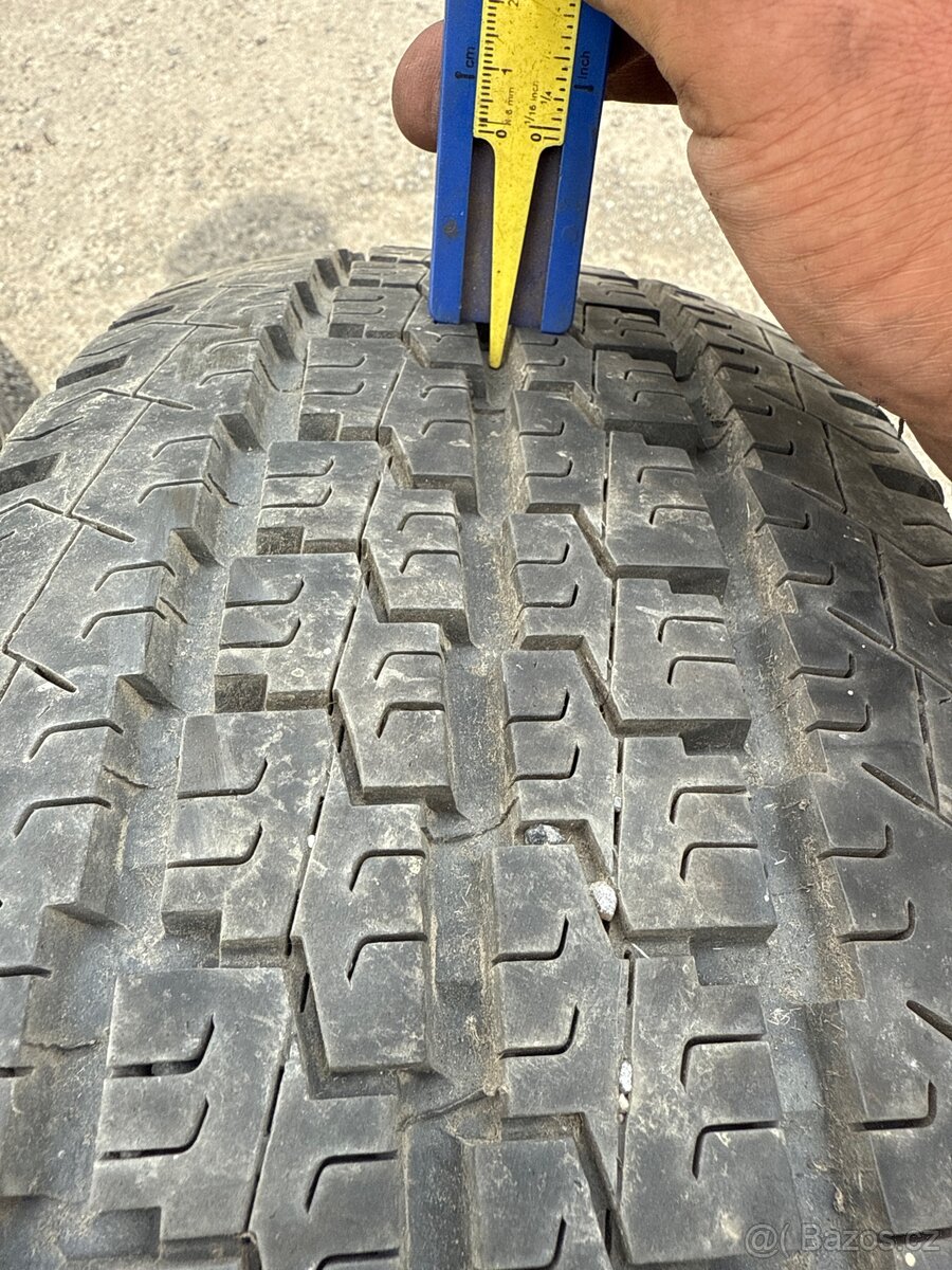 2 ks 225/65R16 C Michelin Agilis 81 - 4