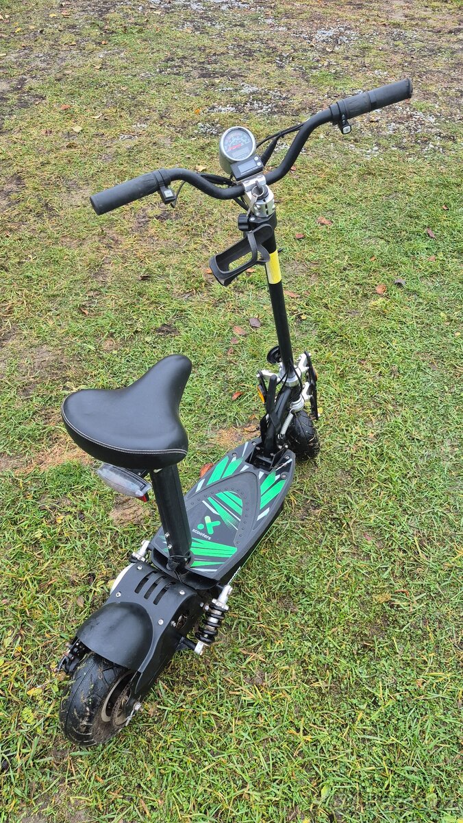 Elektrokoloběžka X Scooters XT01 1000W - 4