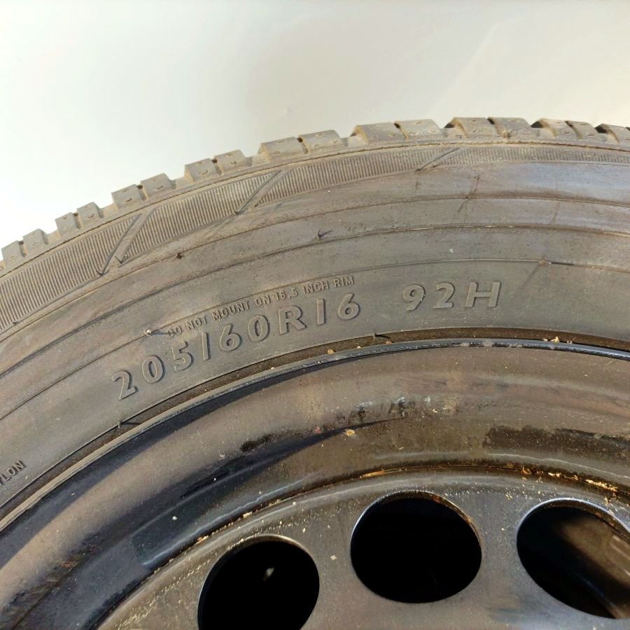 16" plechová kola – 5x112 - 7J x 16" ET39 - 4