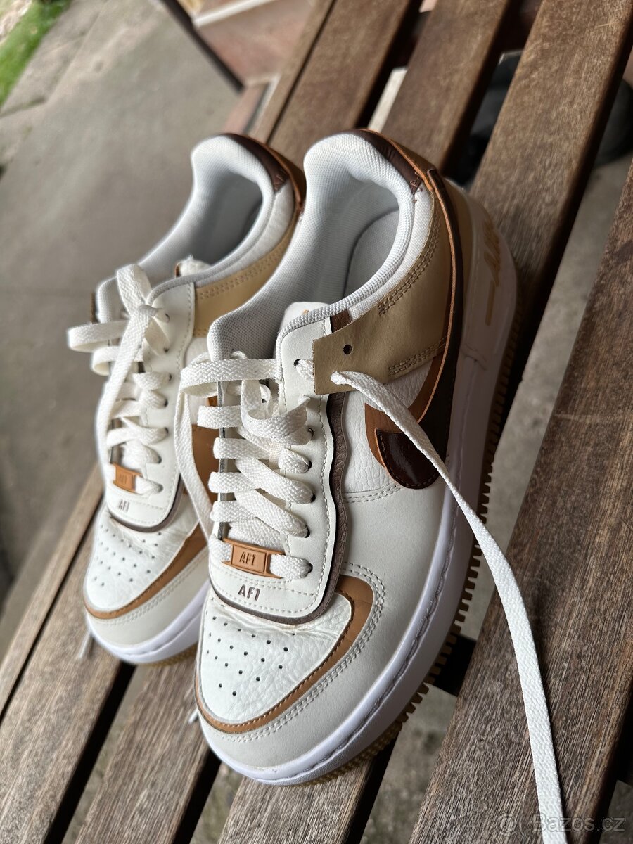 Boty NIKE AIR FORCE 1 SHADOW - 4