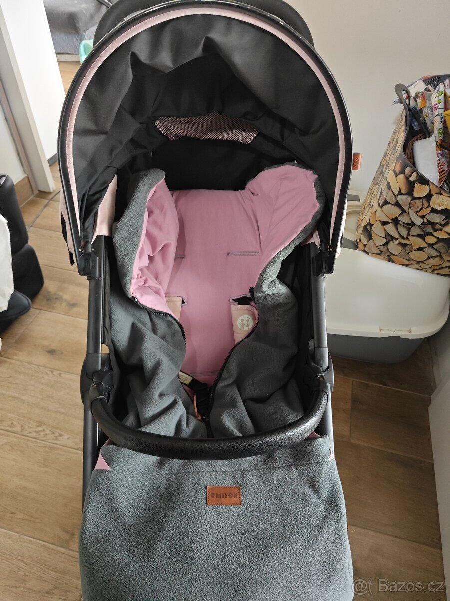 Kočárek Petite&Mars street - 4