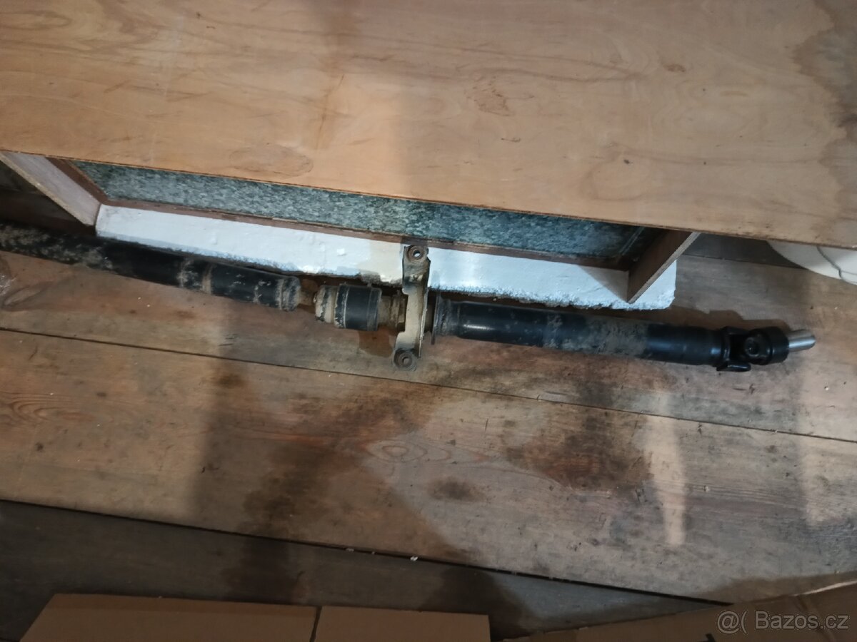 Poloosa a kardan Subaru Outback H6 - 4