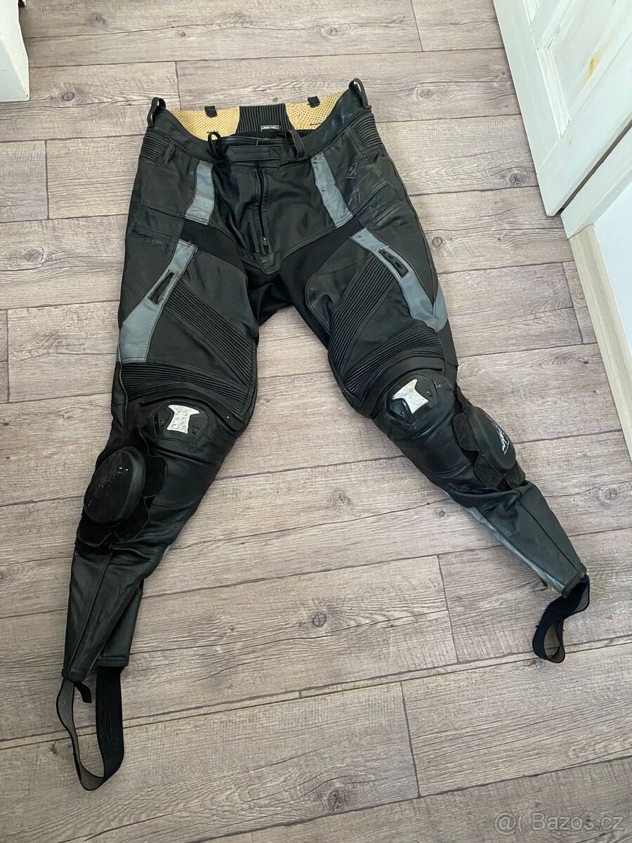 kožená bunda a kalhoty - 4