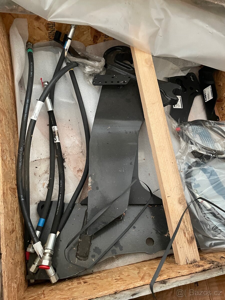 Čelní nakladač Case - 4