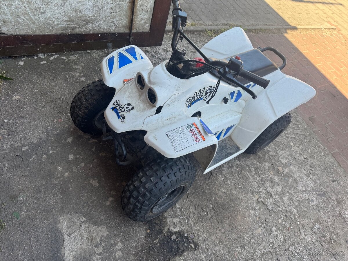 SMC Buzz 50 Ctyrkolka detska - 4