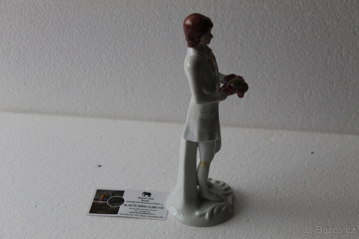 Vinař, Royal Dux - 4