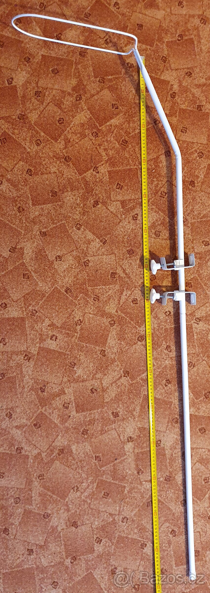 Nebesa nad postýlku - 4