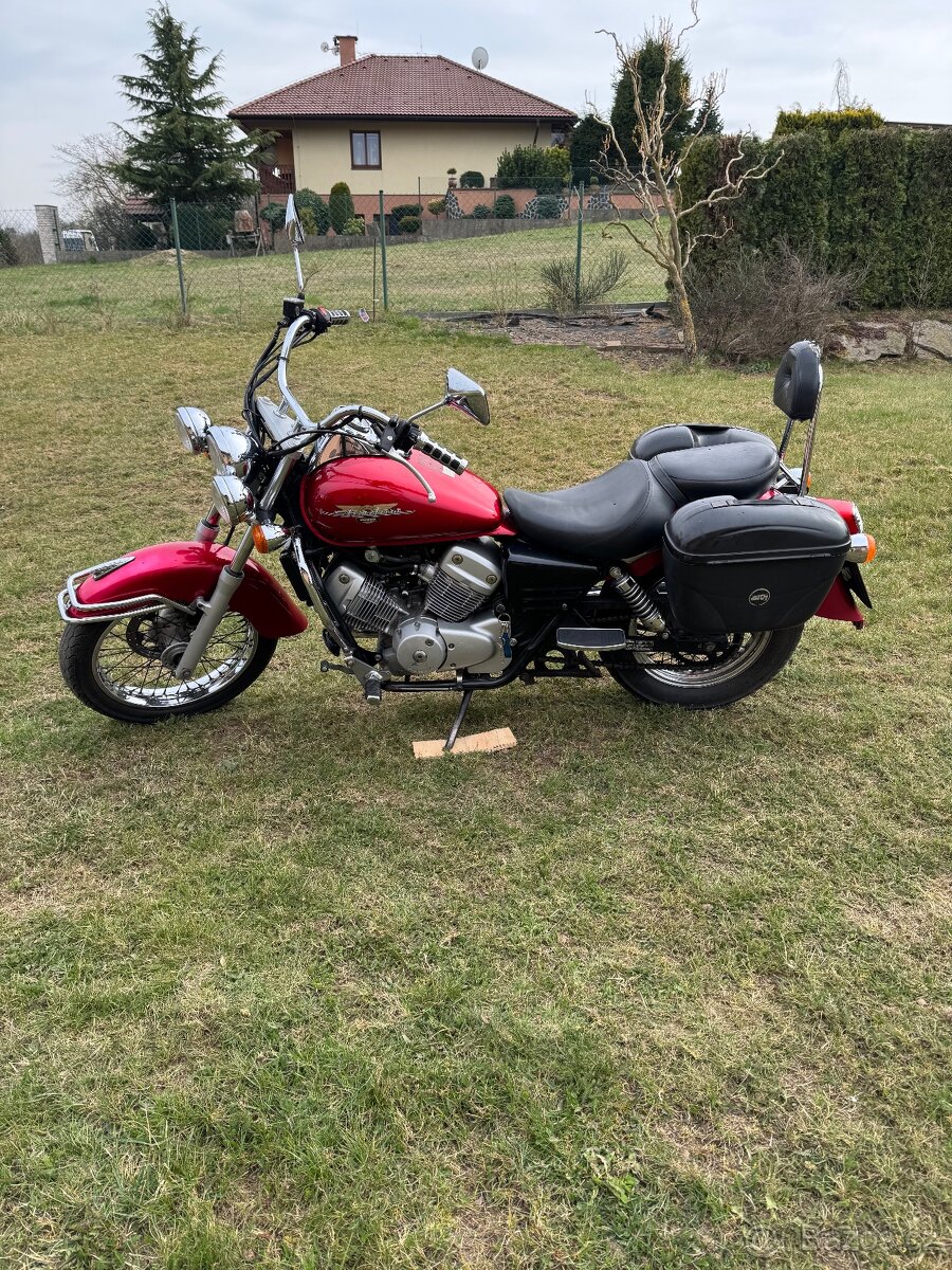 Honda VT 125 Shadow - 4