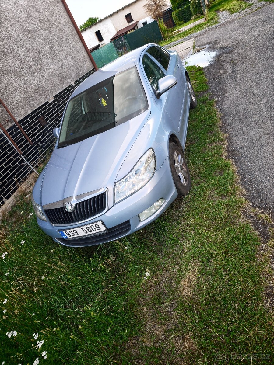 Škoda Octavia 2 1.9 TDI 77kw - 4