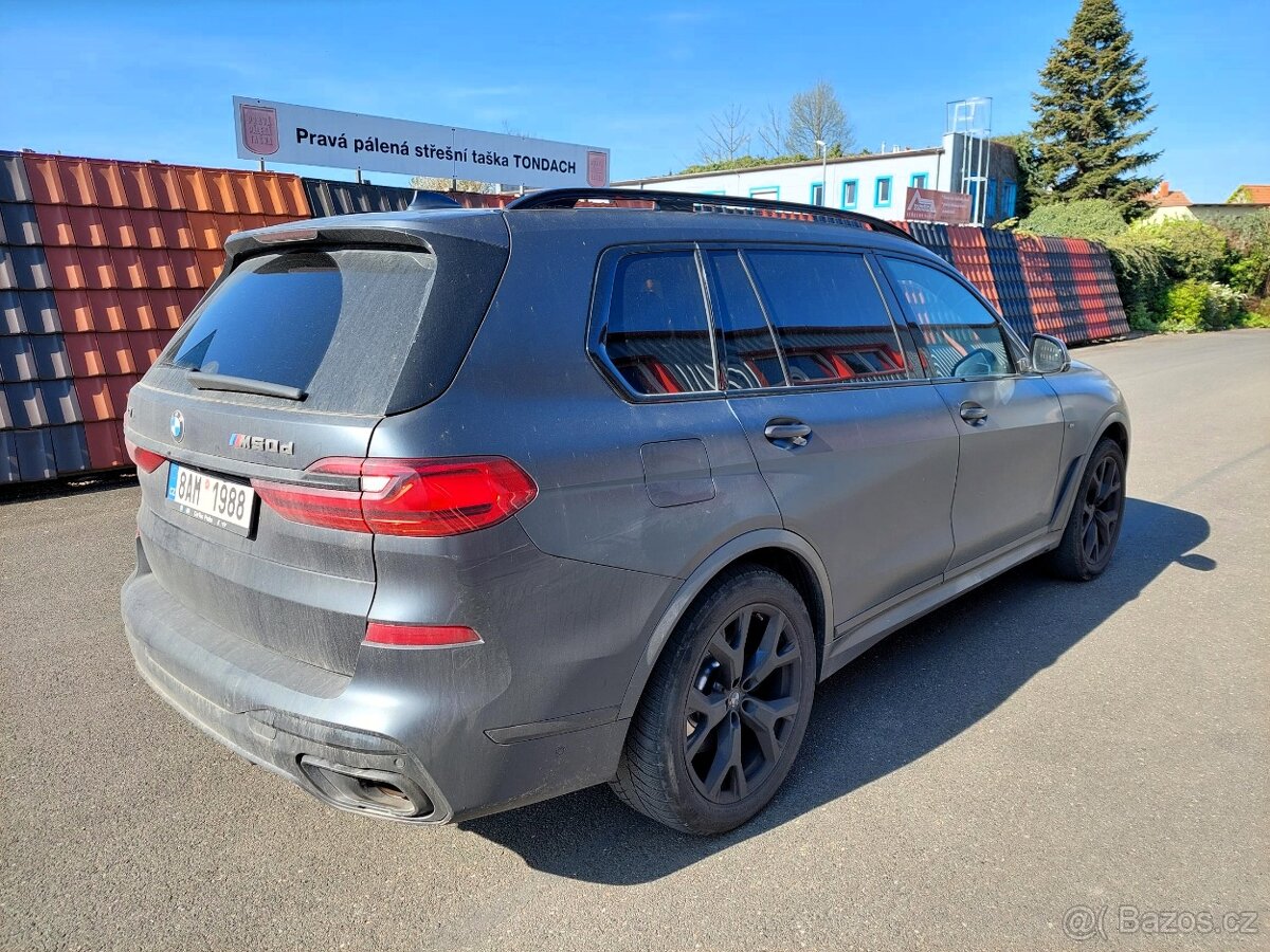 BMW X7 M50d Dark Shadow edice, 1. majitel - 4